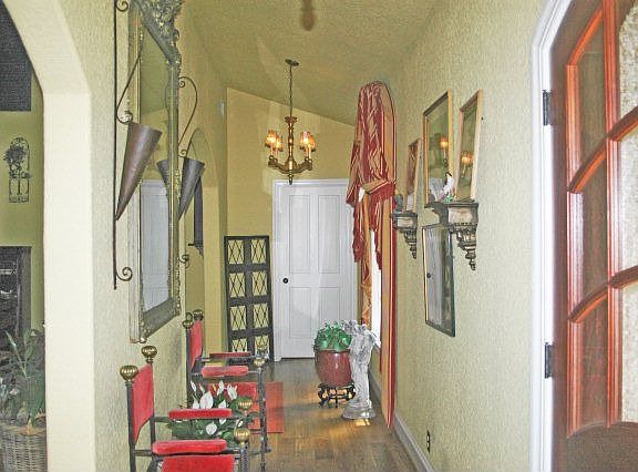 2nd image of 8 Black Banks Dr