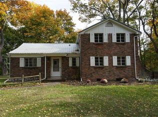 64 Homewood Ln, Rochester, NY 14609