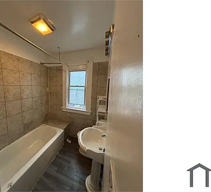2 bed, 1250 sqft, $2,150 — Photo 3