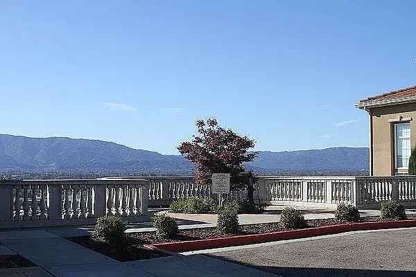 372 Adeline Ave — Photo 23