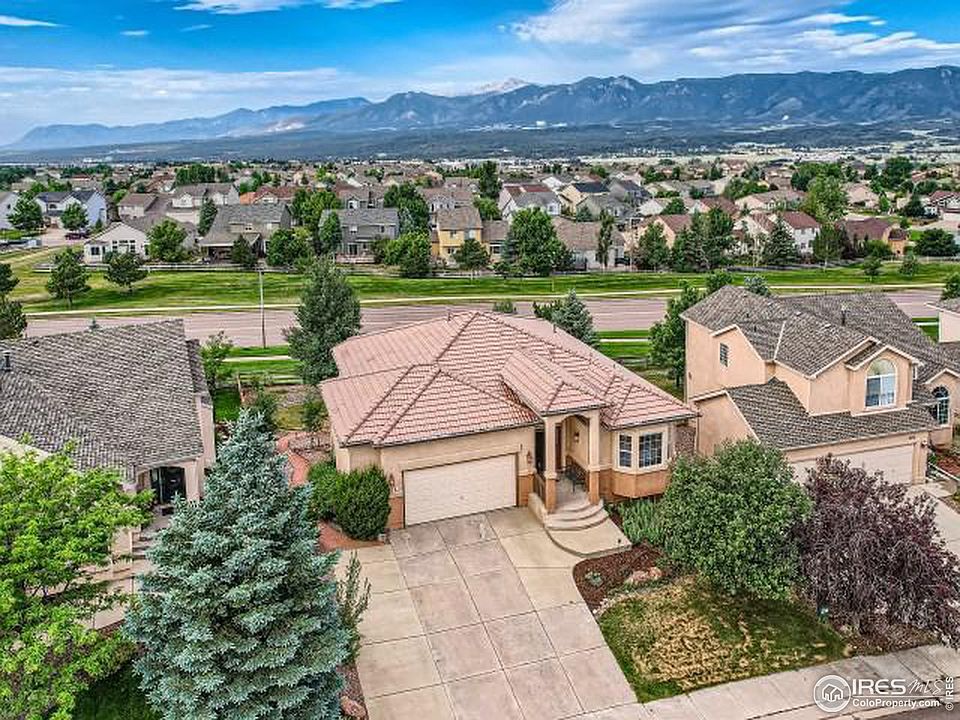 1st image of 784 Saber Creek Dr