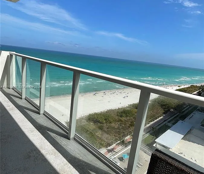 5701 Collins Ave #1714 — Photo 26