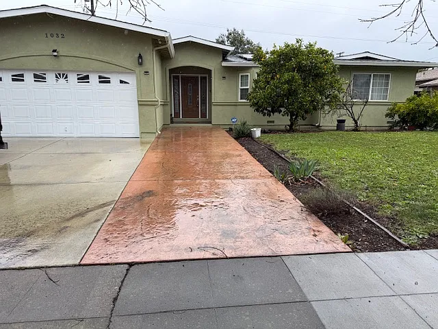 1032 W Riverside Way photo 1