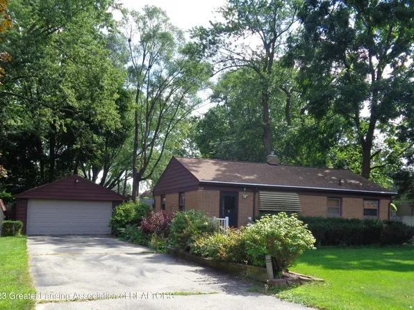 5636 Monterey Ave, Haslett, MI 48840