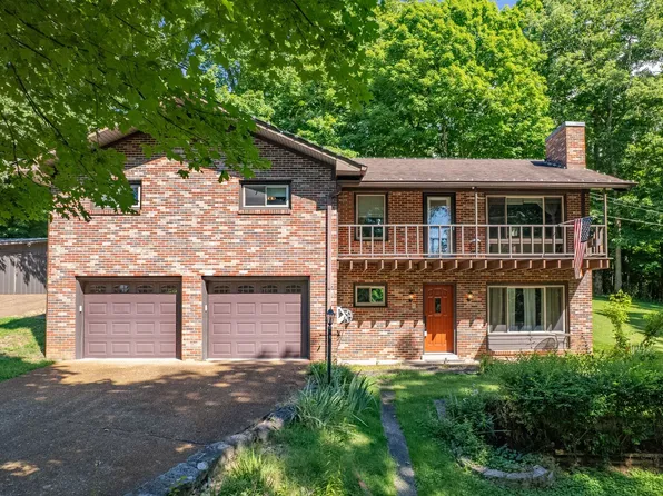 604 Crestland Dr, Columbia, TN 38401