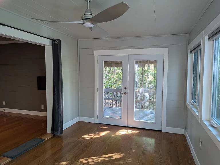 505 Winding Way — Photo 11