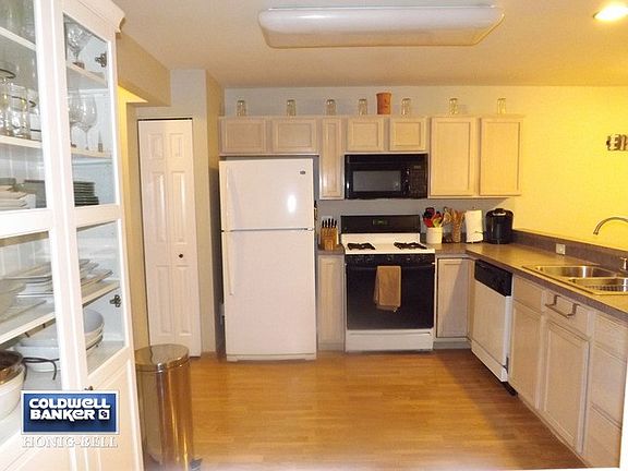 5th image of 1463 Meadowsedge Ln