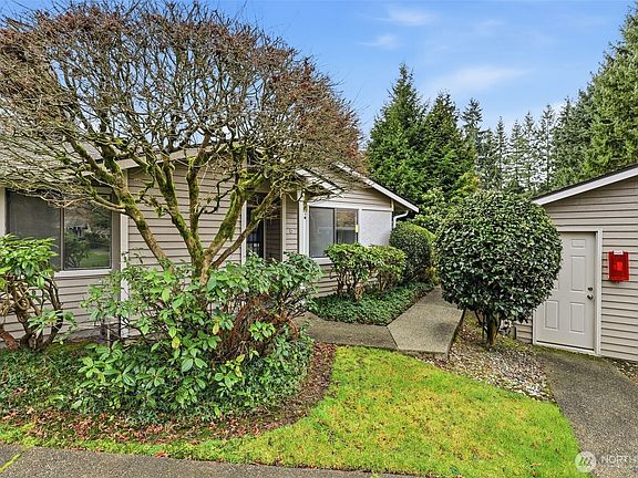 3rd image of 31730 49th Lane SW #4-D