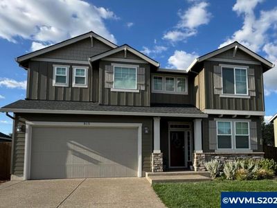 915 Paul St, Mount Angel, OR, 97362