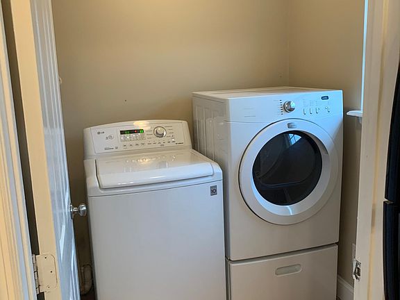 4th image of 1325 Trent Blvd Unit 116