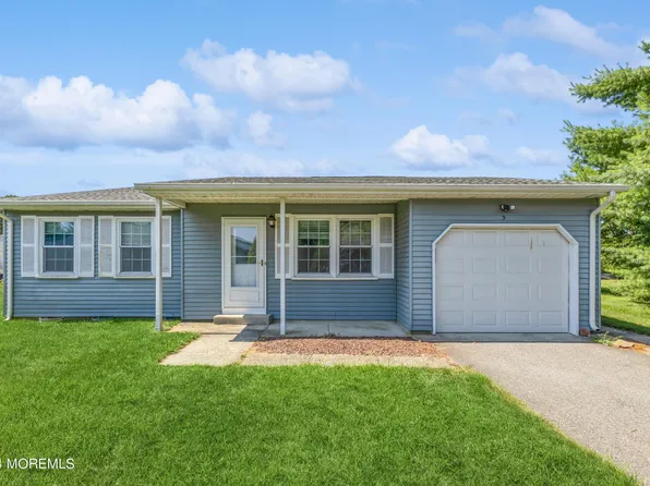 3 Cranston Court, Whiting, NJ 08759