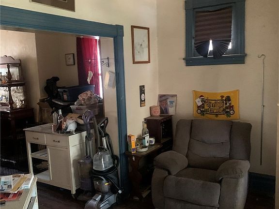 3rd image of 135 Wynoka St