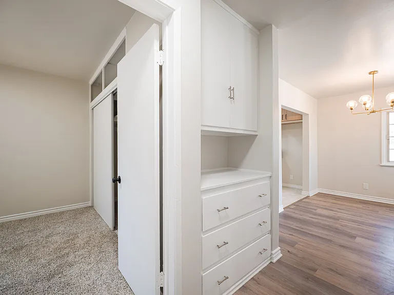 7731 Ferncola Ave — Photo 11