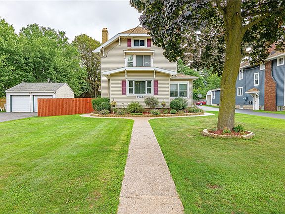 2nd image of 2568 Dewey Ave