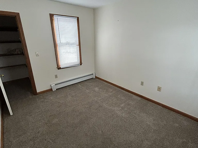 227 Wood St #B — Photo 13