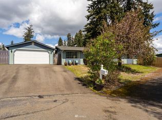 915 139th St E, Tacoma, WA 98445