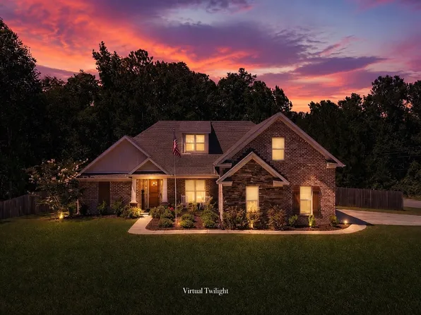 397 Southern Hills Dr, Wetumpka, AL 36093