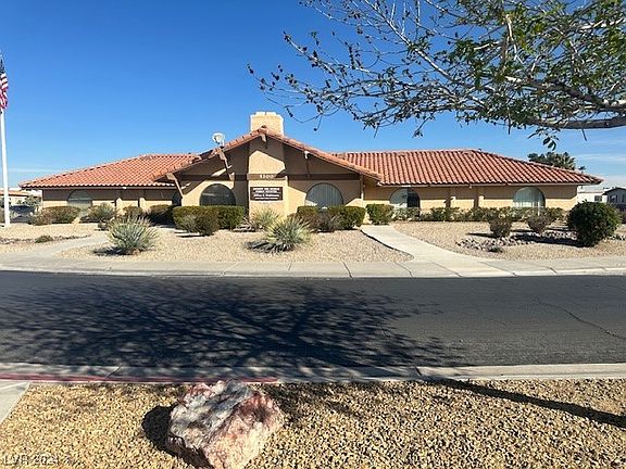 3rd image of 3434 Death Valley Dr