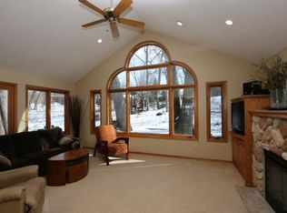 1239 Merganser Ct, Eagan, MN 55123