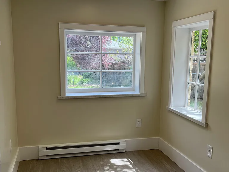 493 Fairview St #3 — Photo 9
