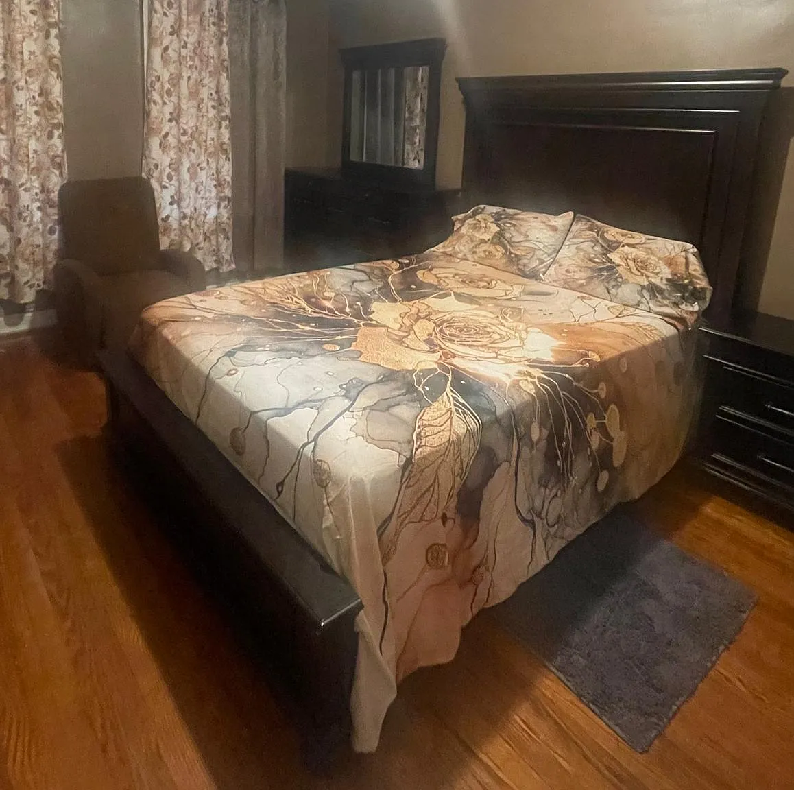 2 bed, $1,200 — Photo 1