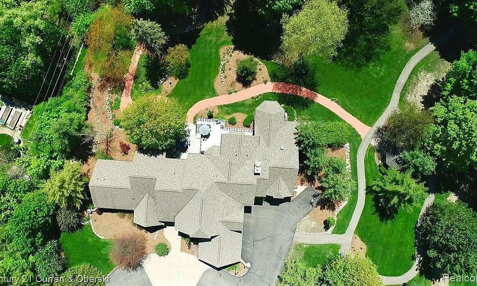 46301 Pickford St, Northville, MI 48168 Zillow