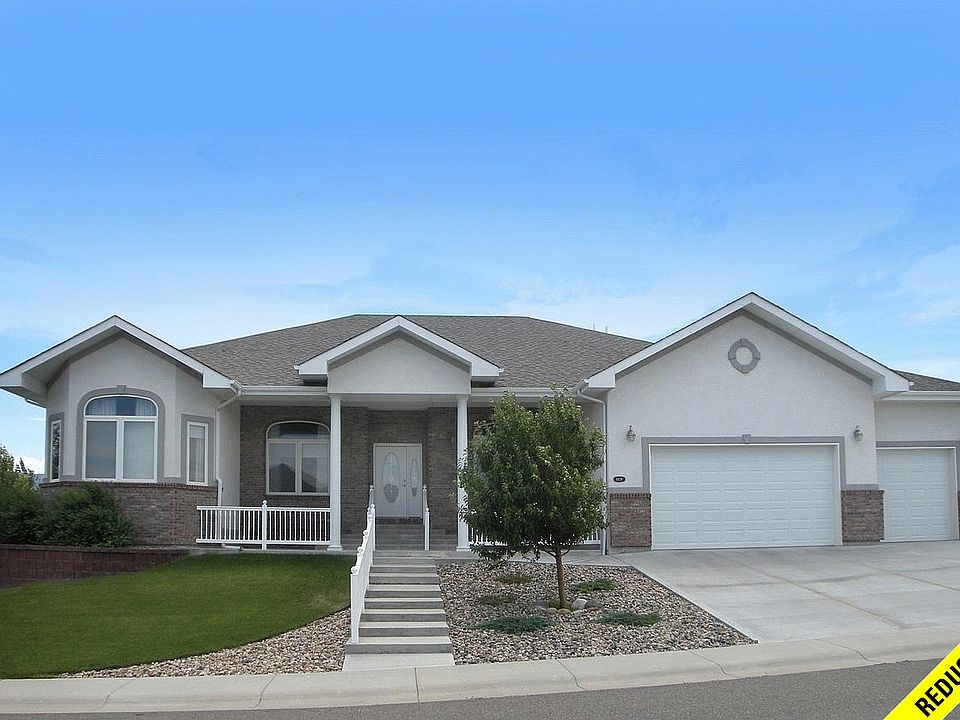 Front View of Home