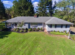 115 Foothill Rd, Flemington, NJ 08822