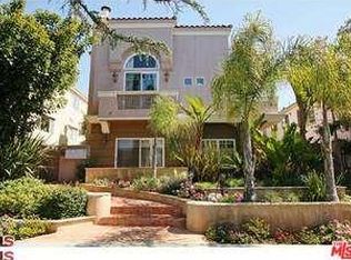 915 12th St APT 1, Santa Monica, CA 90403