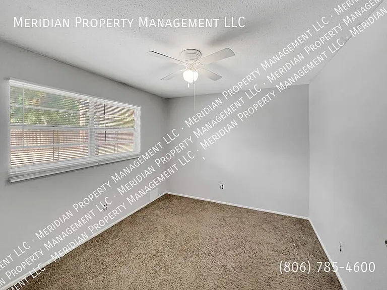 1712 Elkhart Ave #C — Photo 10