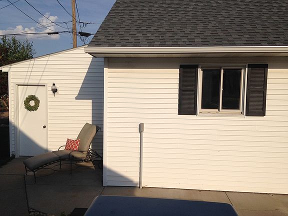 Patio off Garage