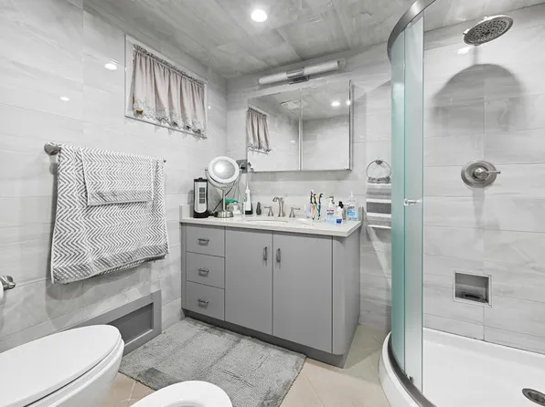 1836 72nd Street image 17 of 31