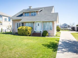 479 Guy Lombardo Ave, Freeport, NY 11520