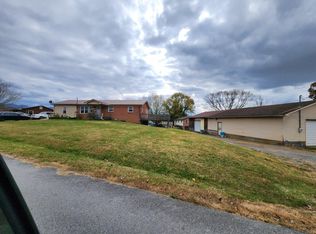 108 New Salem Dr, Limestone, TN 37681