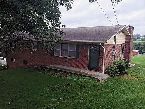 1st image of 638 Jasmine Ln