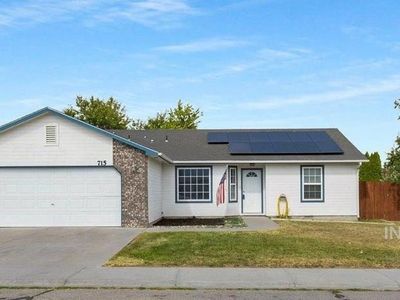 715 Kyle St, Mountain Home, ID, 83647