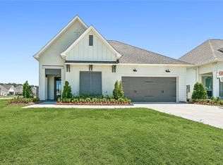 7005 Bald Eagle Cir, Madisonville, LA 70447