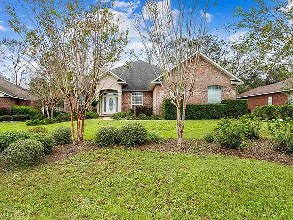 2nd image of 2515 Bowling Green Way