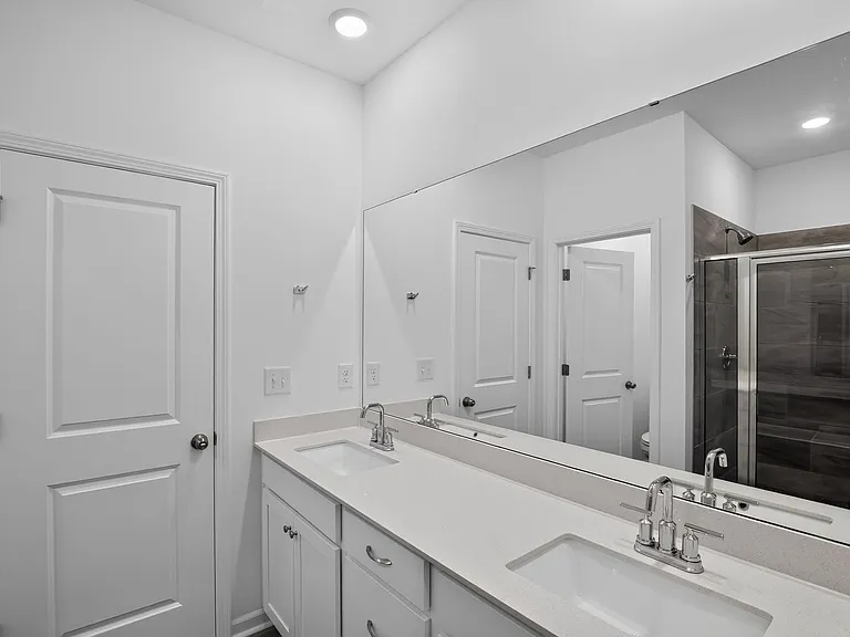 115 Holly Oak Ct — Photo 23