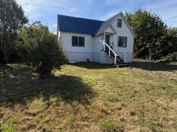 64183 Watsonville Rd, Coos Bay, OR 97420