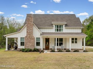 1795 S Craft Rd, Hernando, MS 38632