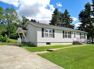 5 Cook St, Newark Valley, NY 13811