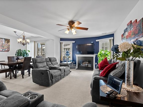 2nd image of 49 Boulder Run Rd