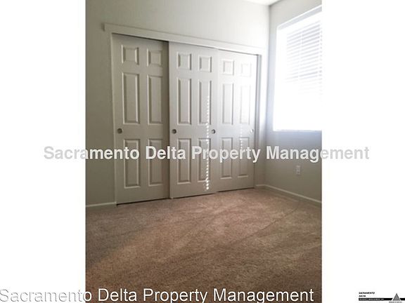 5th image of 5201 Laguna Oaks Dr Unit 60