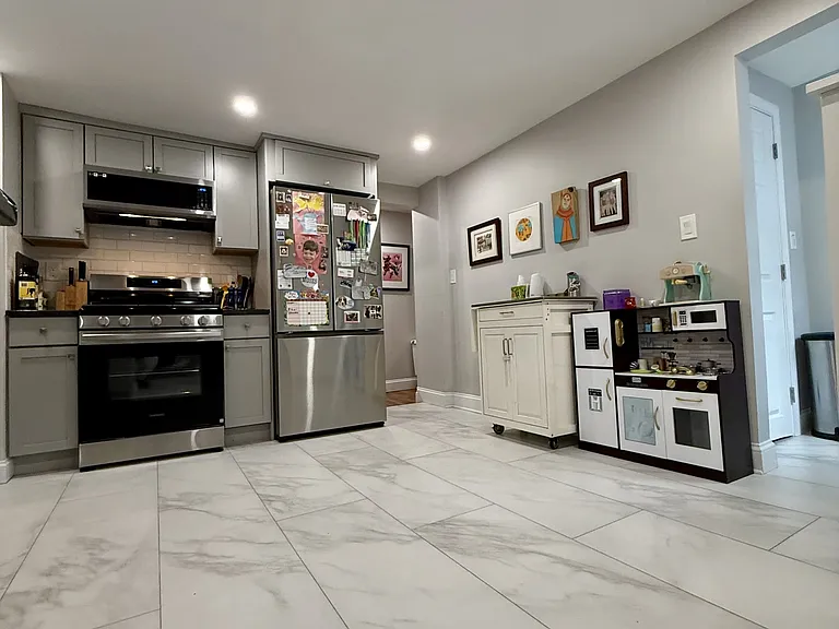 74 Seminole Ave — Photo 10