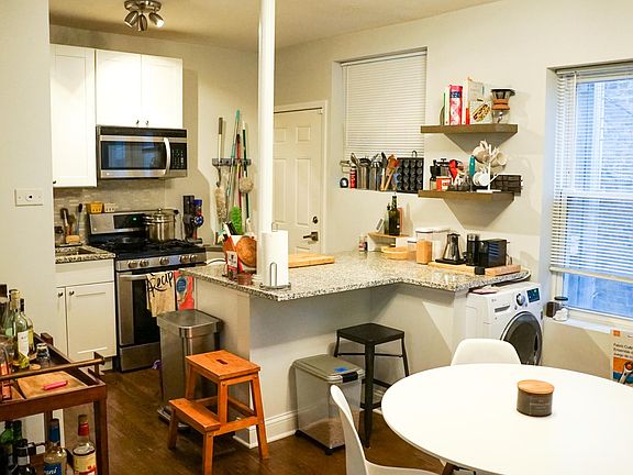 5th image of 1626 W Farwell Ave APT 1E