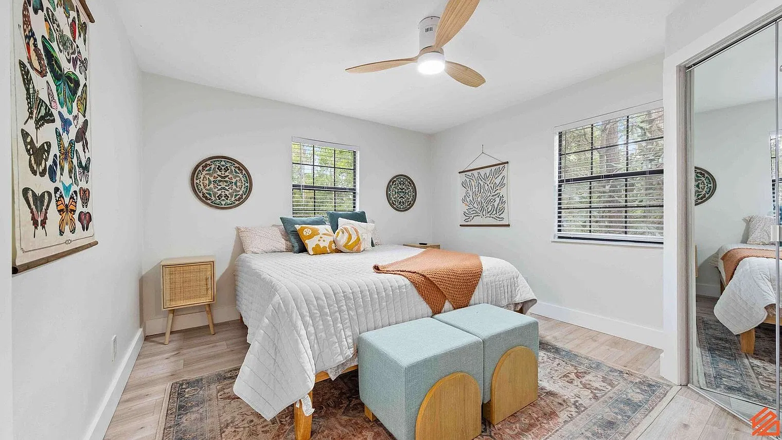 2 bed, 2.0 bath, 12744 sqft, $2,442 — Photo 4