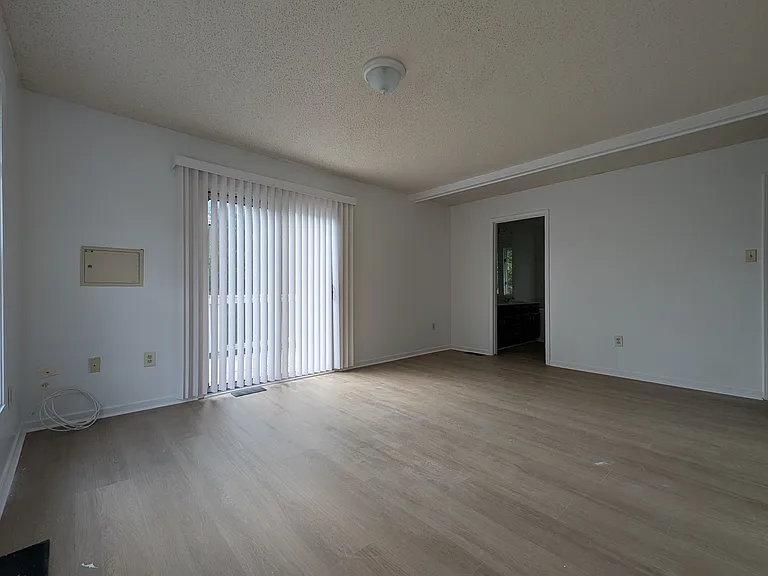14406 Winnpenny Ln — Photo 21