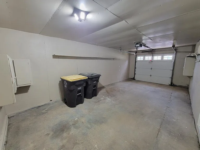 7721 Diane Dr — Photo 16