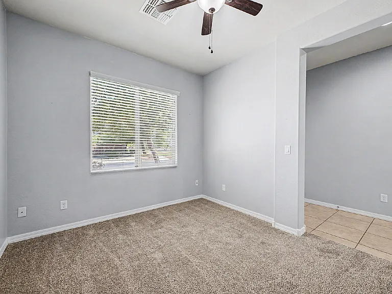 41177 W Lucera Ln — Photo 5